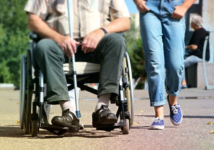 Ayuso aumentará un 33% las valoraciones de discapacidad en Madrid hasta superar las 80.000 al año