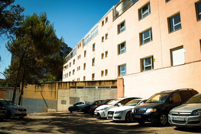 El Ayuntamiento de Coslada desmiente que se vaya a acoger a menores extranjeros no acompañados  en el antiguo edificio de la Casa de Acogida