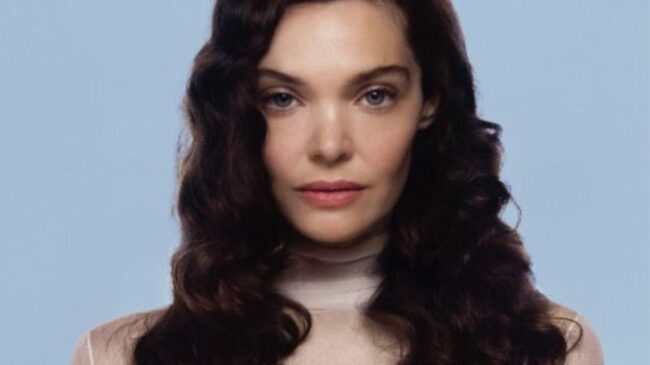 Ana Rujas se sube a las tablas del teatro municipal de Coslada este sábado con ‘La otra bestia’