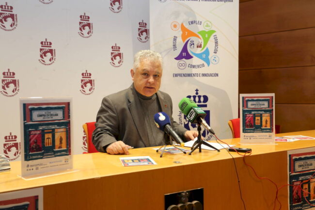 Presentada la campaña de promoción de las compras en el comercio local durante la Navidad