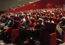 Calurosa y emocionante acogida en Coslada al estreno de ‘Conexión Fábulas’ de Larumbe Danza